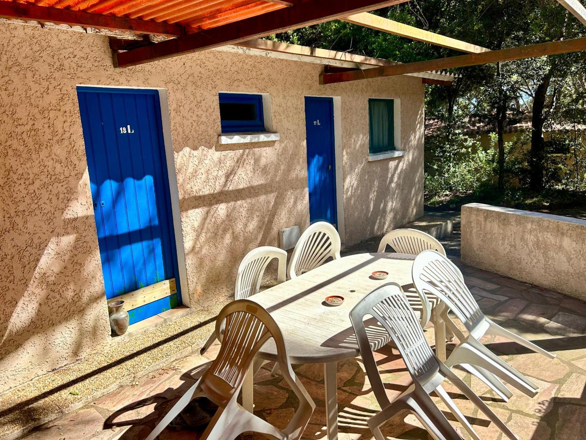 Playa Pachamama Hotel Hyeres Exterior photo